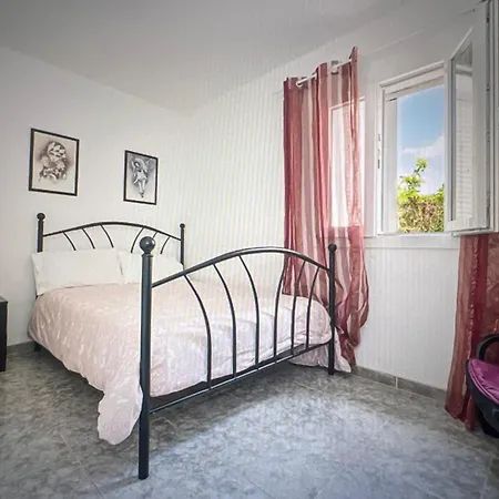 Casa Iaris 2